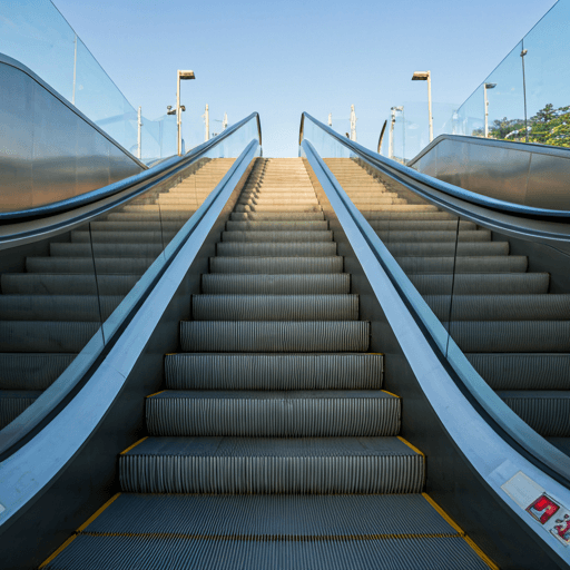 Outdoor escalator system